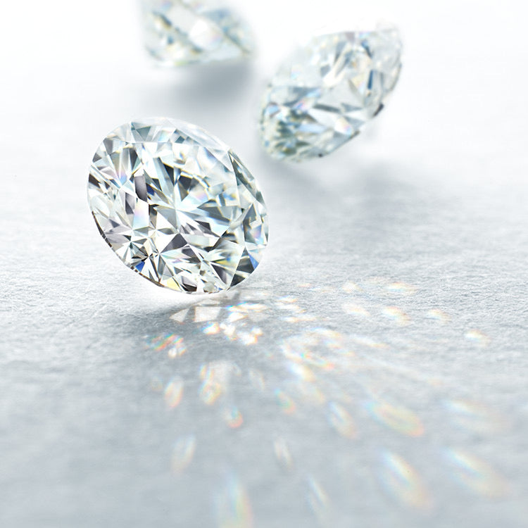 結婚指輪のダイヤモンドの数を選ぶ際のポイント