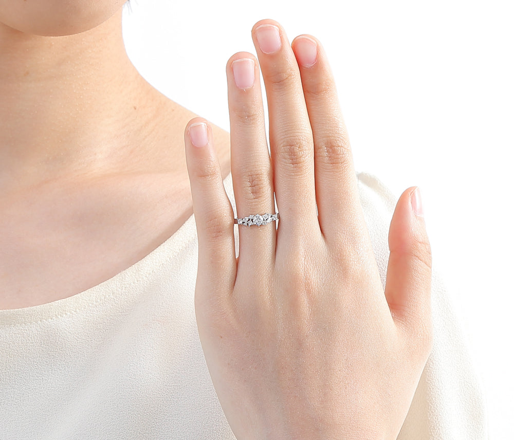 ラヴバケット 婚約指輪［選べるダイヤ品質・30日返品保証